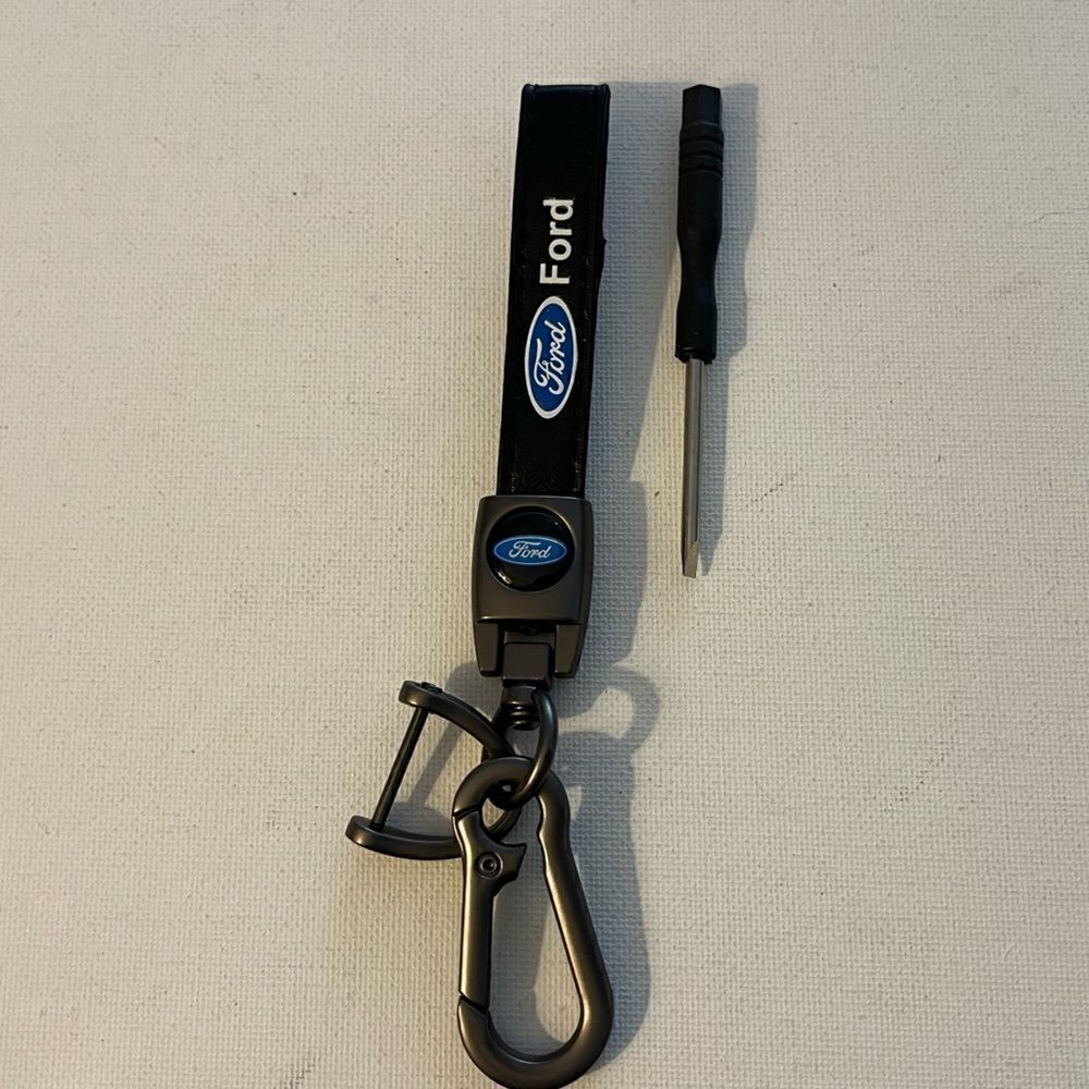 Ford key fob Keychain in black leather NWT